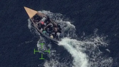 Guardia Costera de Puerto Rico repatria a 51 migrantes tras intercepción